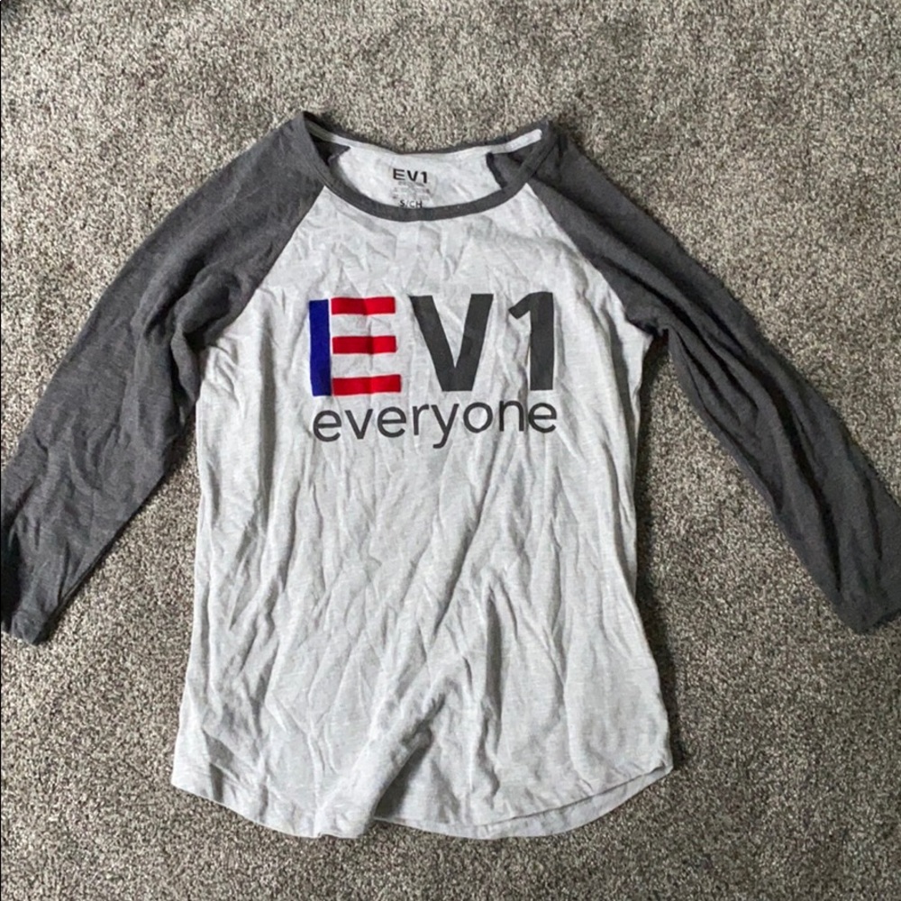 “Everyone” baseball tee.